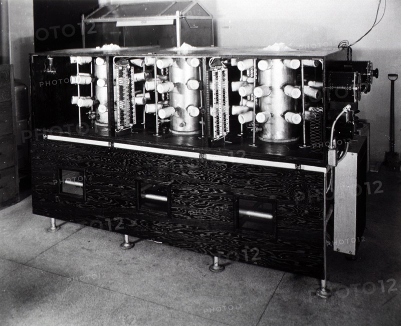 Drying plasma ca. 1944