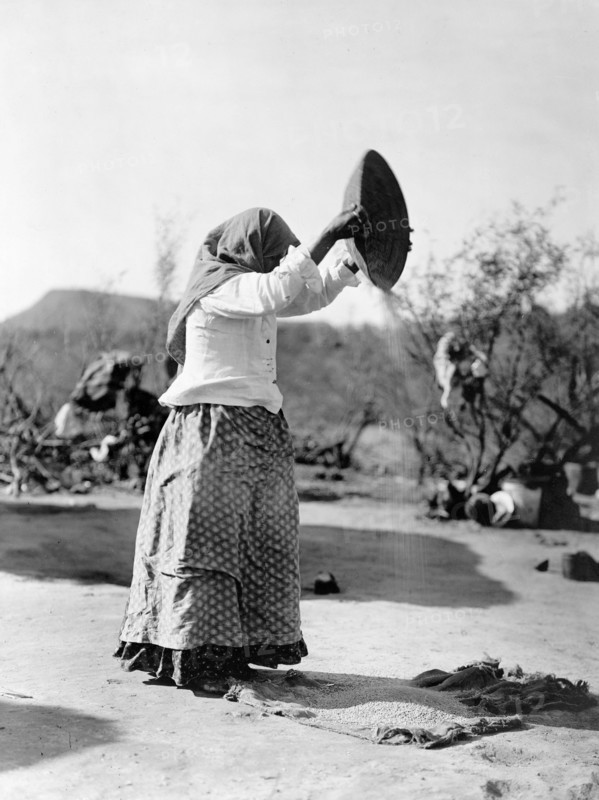 Edward S. Curtis Native American Indians