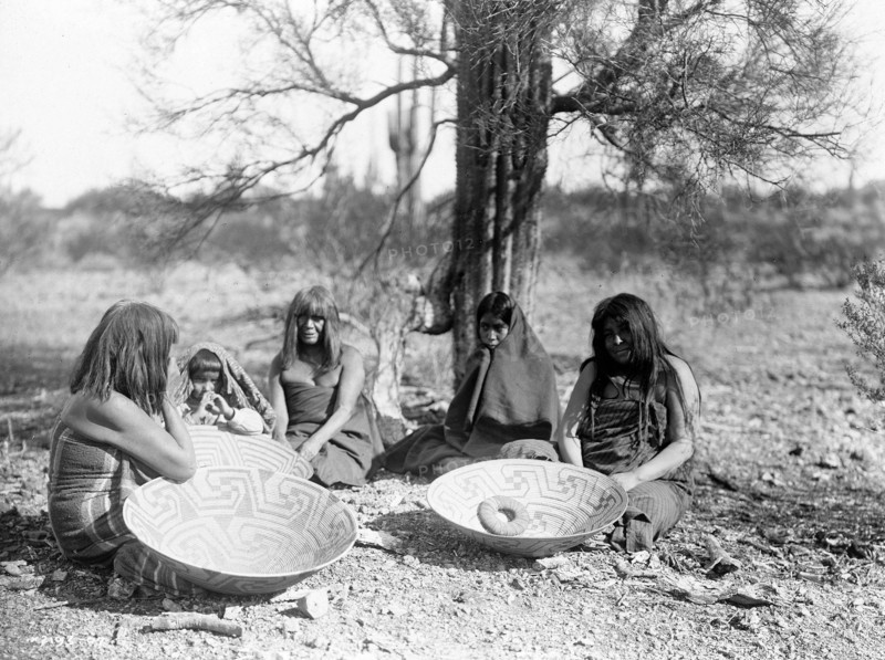Edward S. Curtis Native American Indians