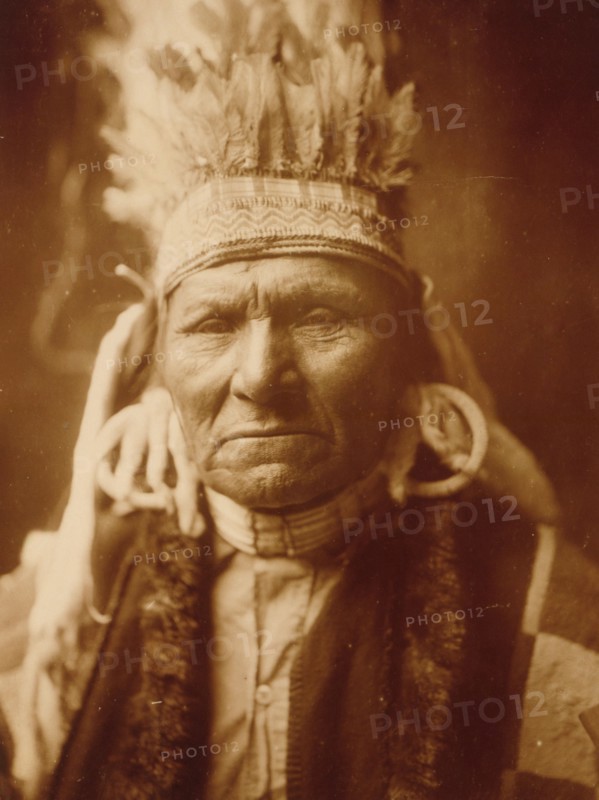 Edward S. Curtis Native American Indians