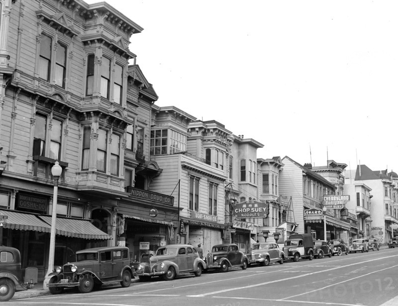 Evacuees of Japanese ancestry