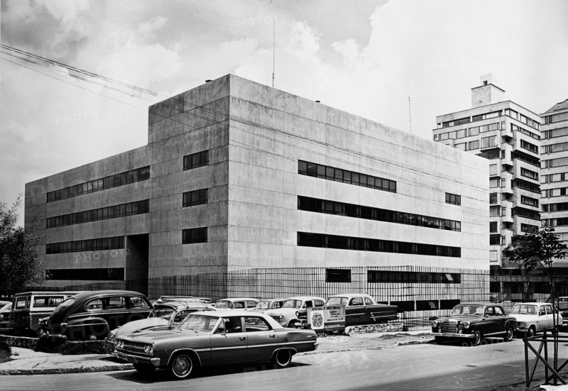 U.S. embassies consulates and chancery buildings