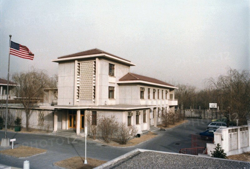 U.S. embassies consulates and chancery buildings