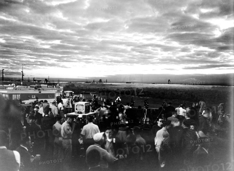 (20 Feb. 1962) During the early hours of dawn, newsmen, photographers and T.V. reporters await the Mercury-Atlas 6 (MA-6) liftoff at Cape Canaveral