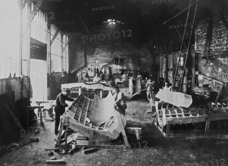 Statue of Liberty History - Men in a workshop shaping sheets of copper for the construction of the Statue of Liberty ca. 1883