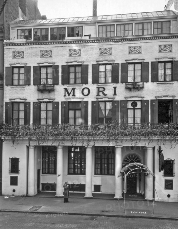 1930s New York City - Mori's Restaurant, 144 Bleecker Street, Manhattan ca. 1935