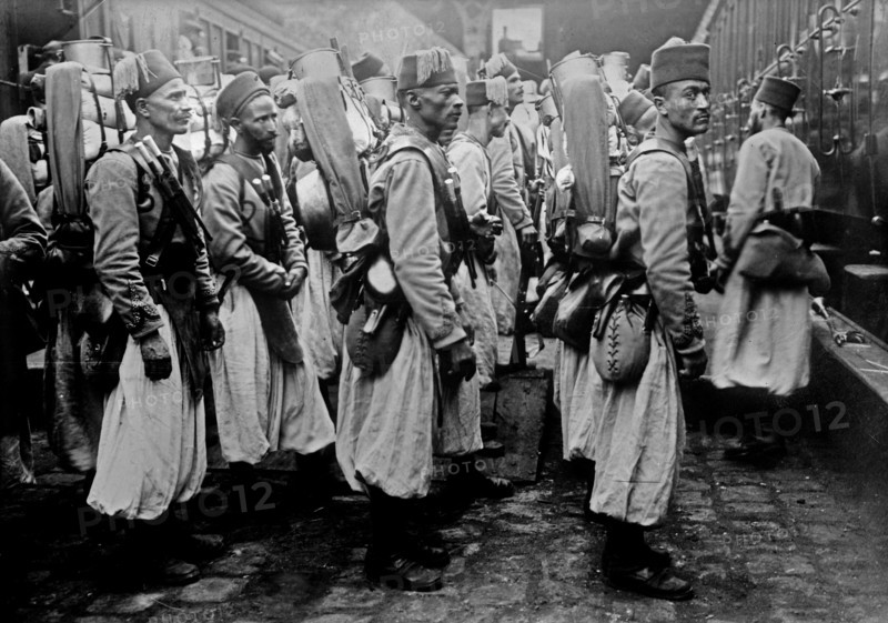 Algerian soldiers in Europe during World War I ca. 1914-1915