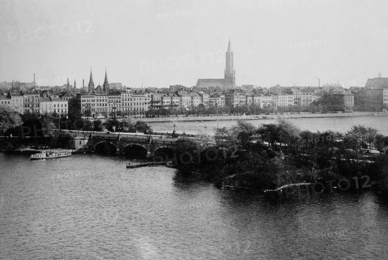 Hamburg -- Lombard Bridge and Alsterdamm ca. 1910-1915