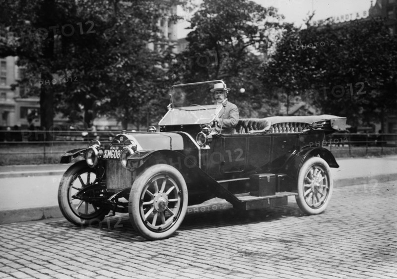 George Grantham Bain, head of the Bain News Service, driving a Stutz passenger car ca. 1910-1915