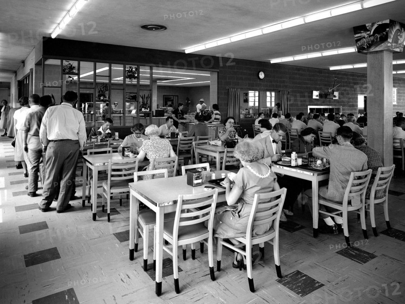Lewis Cafeteria at Lunch Time ca. 1952