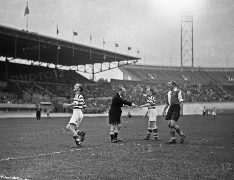 September 27, 1947 Soccer Match - Blauw Wit against Feijenoord 1-5 game score