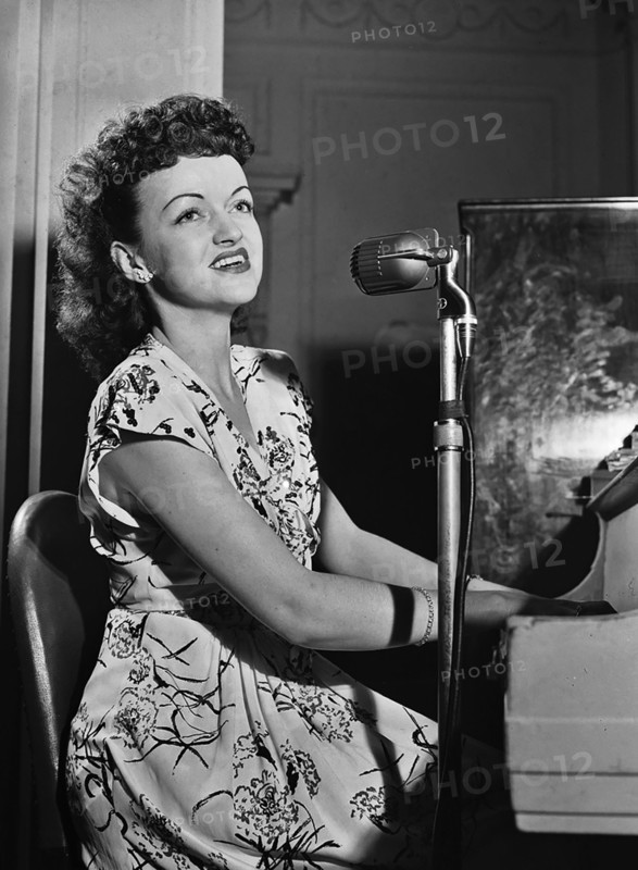 Portrait of Dardanelle, New York, N.Y., ca. June 1946