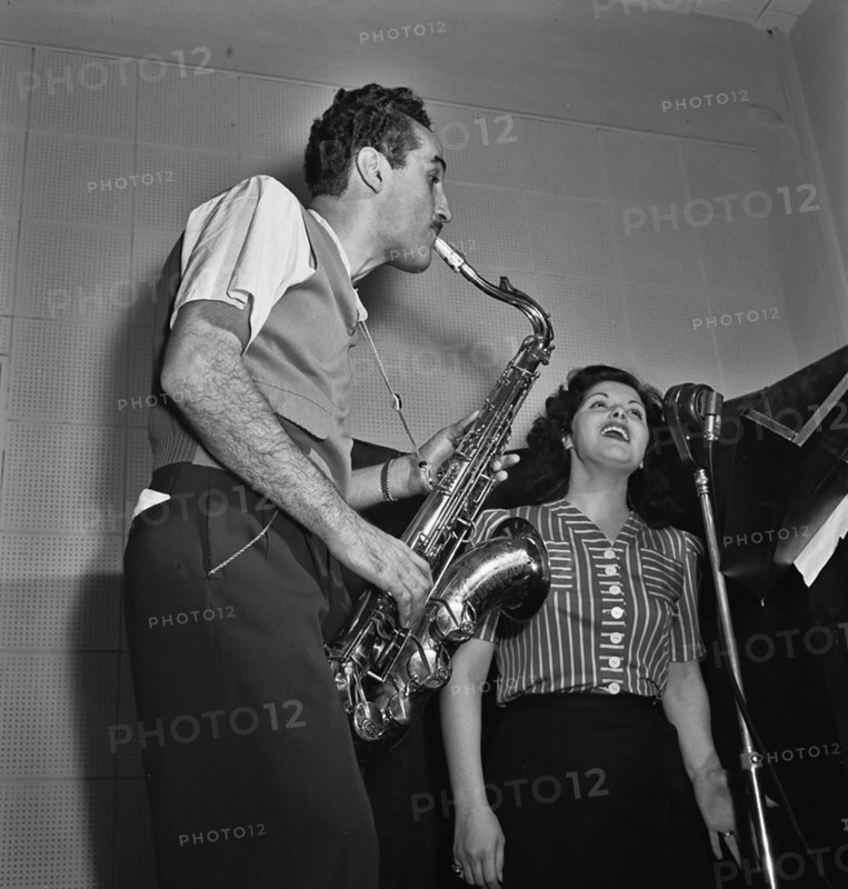 Portrait of Charlie Ventura and Lilyann Carol, National studio, New York, N.Y., ca. Oct. 1946