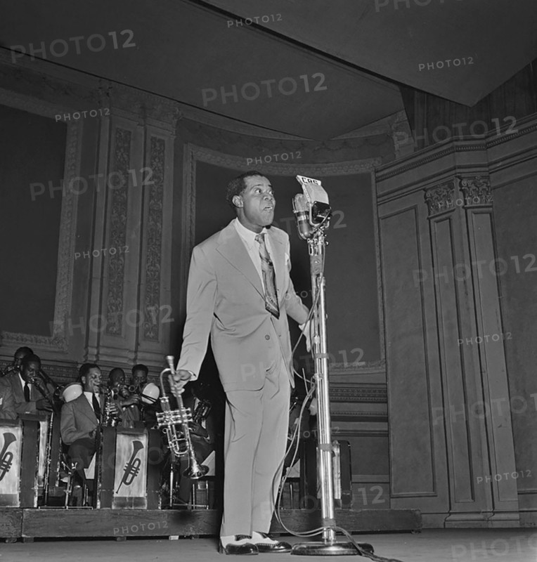 Portrait of Louis Armstrong, Carnegie Hall, New York, N.Y., ca. Feb. 1947