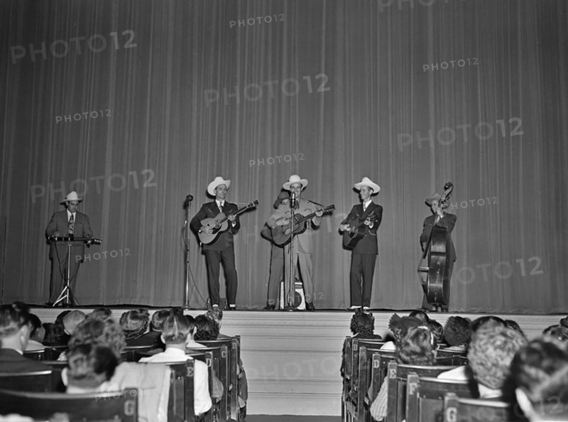 Portrait of Bob McCoy and Ernest Tubb, Carnegie Hall, New York, N.Y., Sept. 18-19, 1947