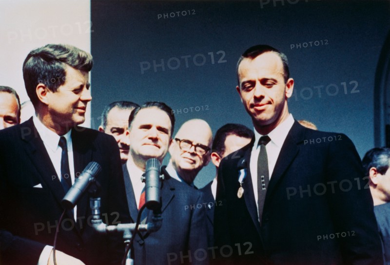 Astronaut Alan Shepard receives NASA Distinguished Service award 1961