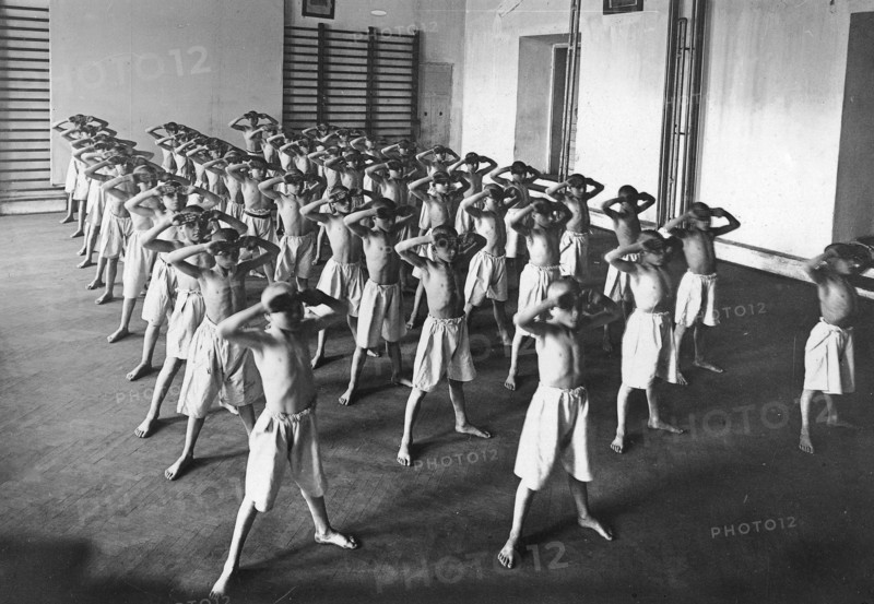 Department of Orphans and the Poor in Drohowisko (1934) gymnastics lesson