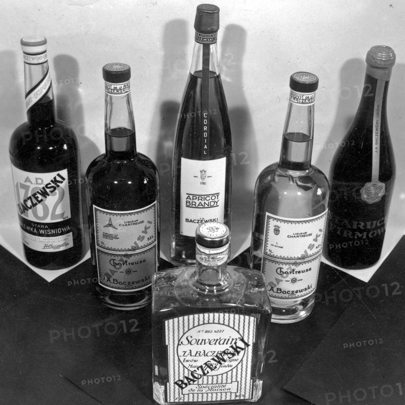 Products from the J.A. vodka, liqueur and rum factory Baczewski in Lviv ca. 1938