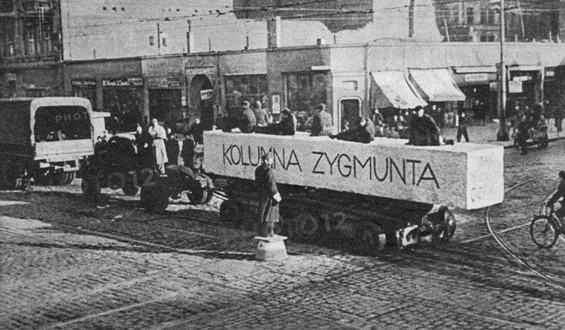 Transport of the Sigismund III Vasa Column in Warsaw in 1949