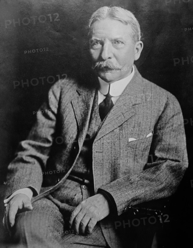 Henry C. Holl [i.e., Henry Hall] ca. February 1914