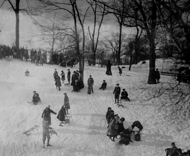 Date: 1910-1915 - Coasting - Central Park