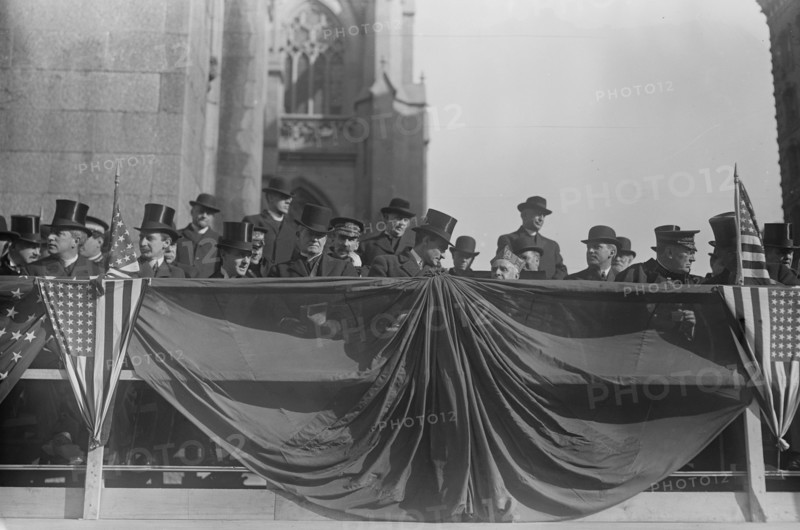 Review of the St. Patrick's Day Parade 1914