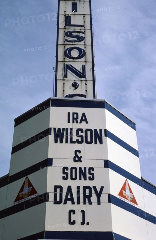 1970s America -  Wilson's Dairy, Detroit, Michigan 1976