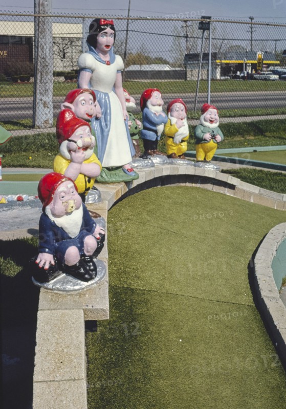 1980s America -  Jawor's Fun Golf, Roseville, Michigan 1986