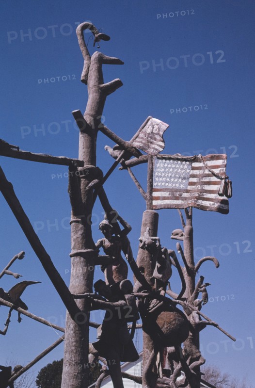 1990s America -   Garden of Eden, Lucas, Kansas 1996