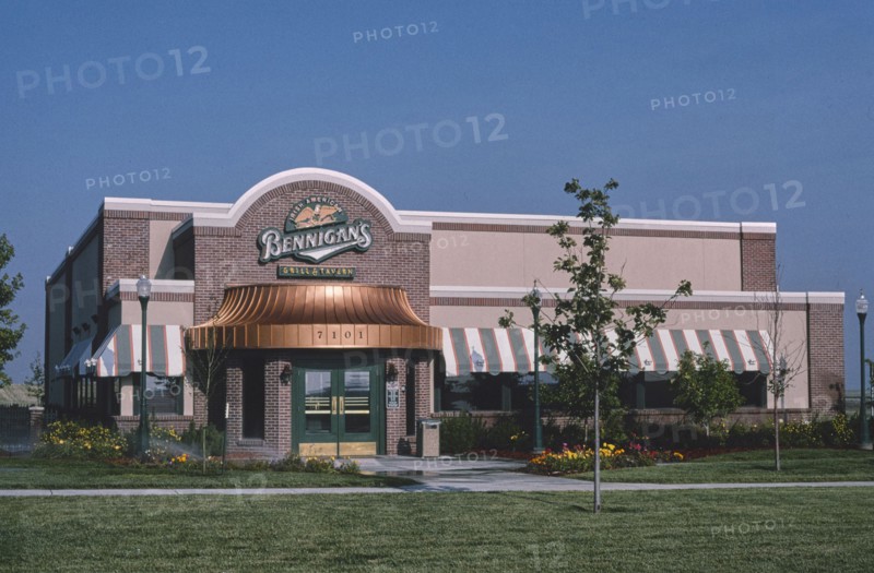 2000s America -   Bennigan's Restaurant, Denver, Colorado 2004