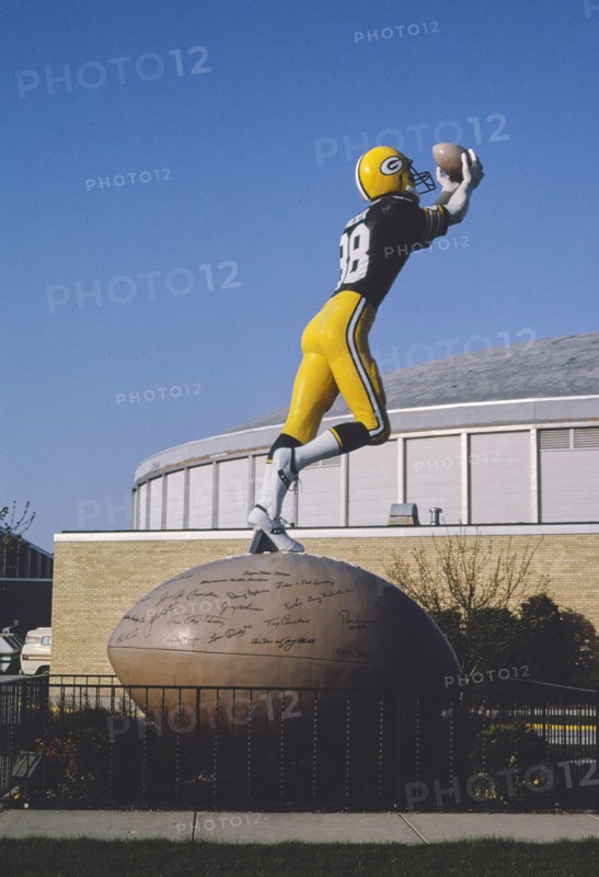 1990s United States -  Green Bay Packer Hall of Fame statue 2, Green Bay Avenue, Green Bay, Wisconsin 1992