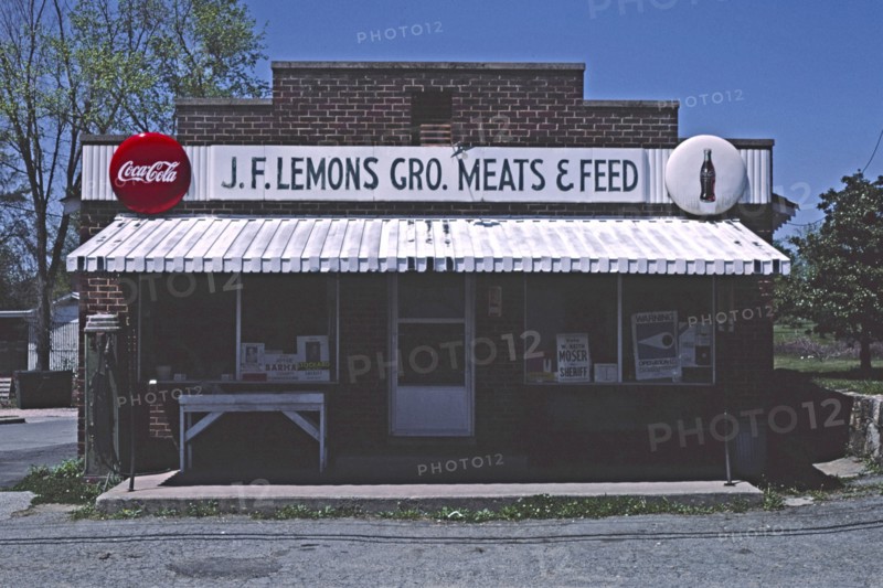 1980s America -  JF Lemons Grocery, Haw River, North Carolina 1982