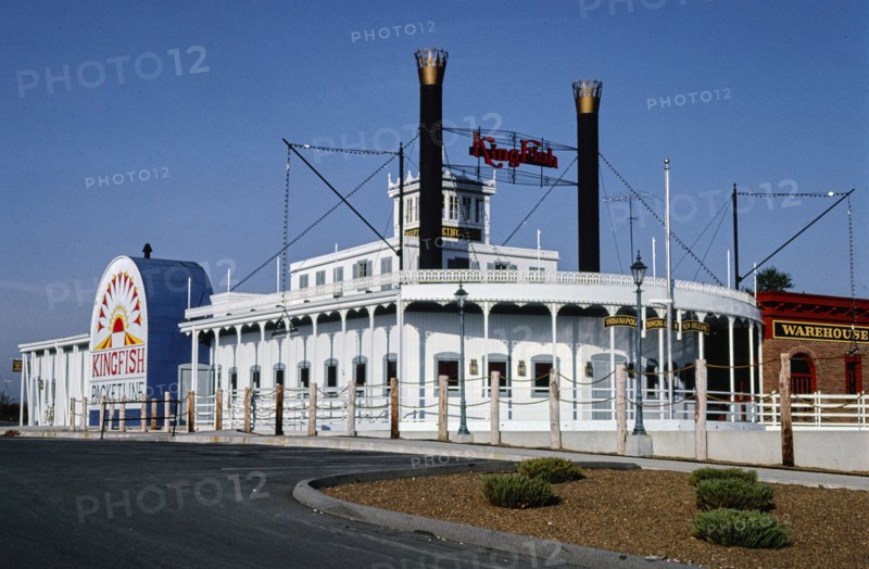 1970s America -   Kingfish Restaurant, Bowling Green, Kentucky 1979
