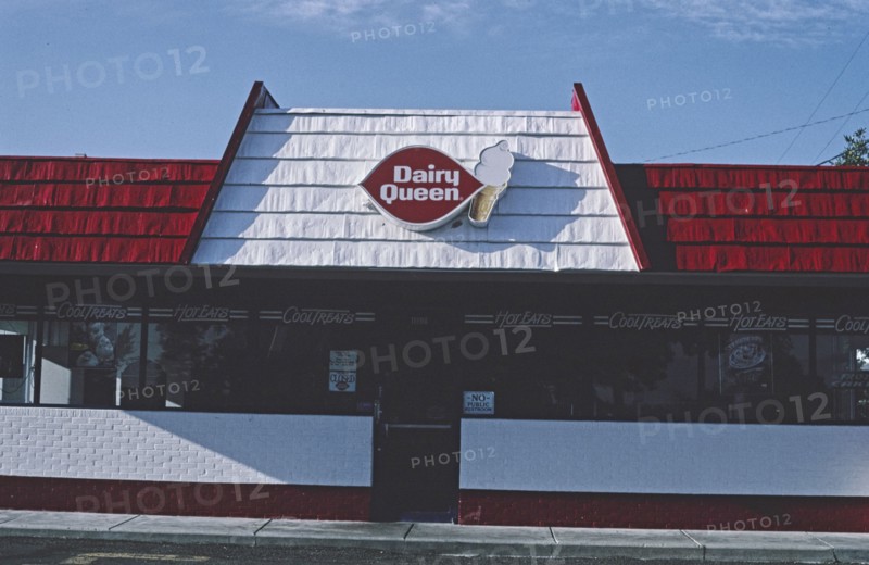 2000s America -  Dairy Queen, Aurora, Colorado 2004