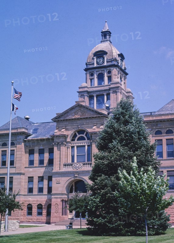 2000s United States -  Benton County Courthouse, Vinton, Iowa 2003