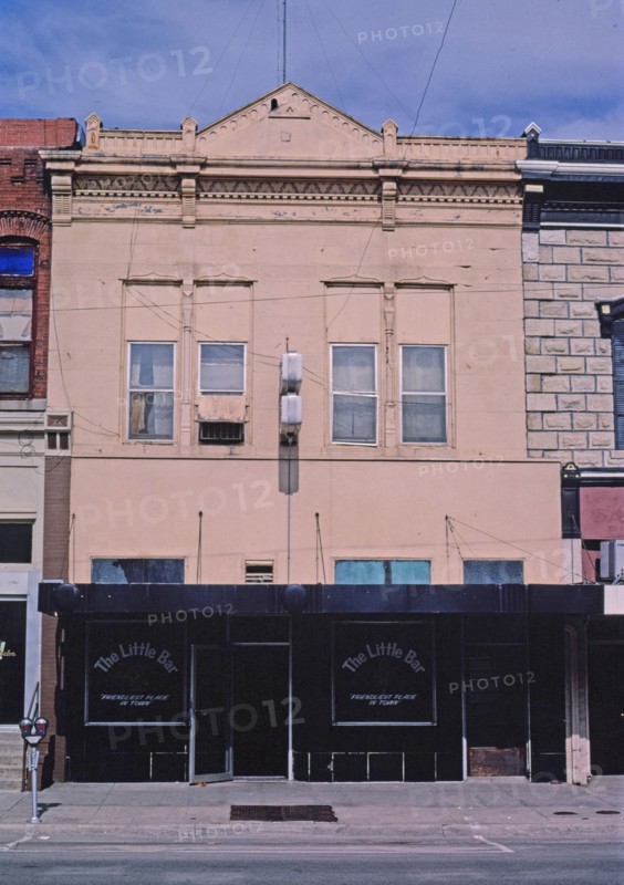 1980s America -  Jim's Little Bar, Beatrice, Nebraska 1982