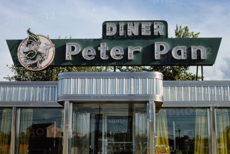 1970s America -   Peter Pan Diner, Danbury, Connecticut 1978