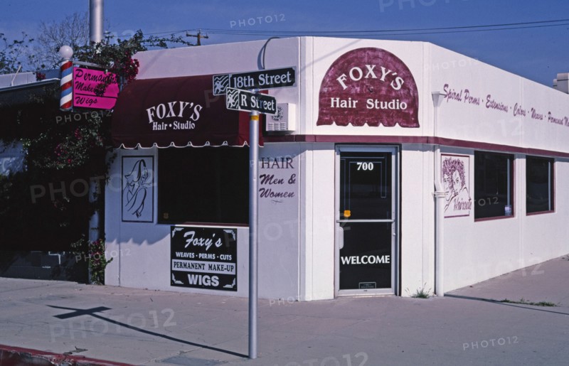 2000s America -  Foxy's Hair Studio, Bakersfield, California 2003