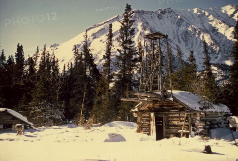 Old Rohn River roadhouse ca. March 1974