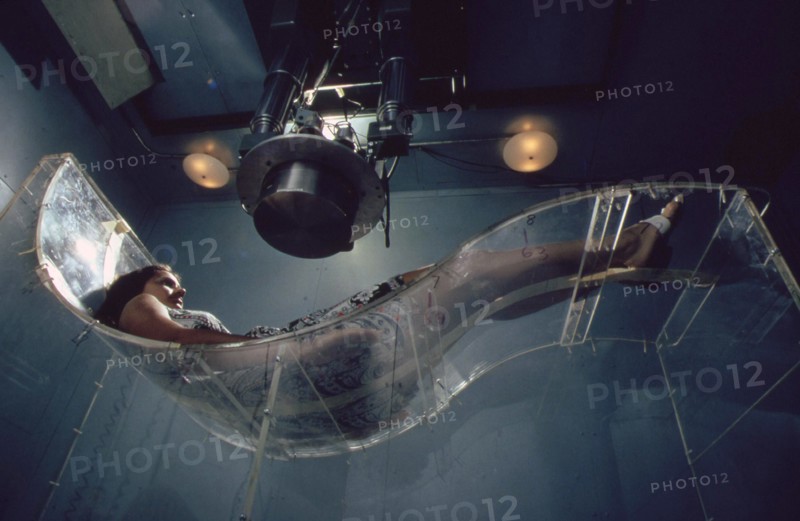 Whole body counter at EPA's Las Vegas National Environmental Research Center, May 1972