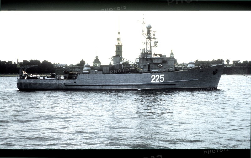 Starboard beam view of a Soviet Yurka class minesweeper