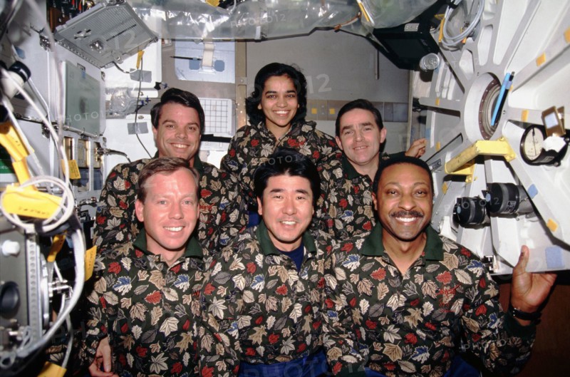 STS-87 onboard crew portraits