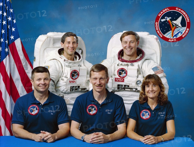 1991 - STS 37 Space Shuttle Atlantis - Official Crew Portrait
