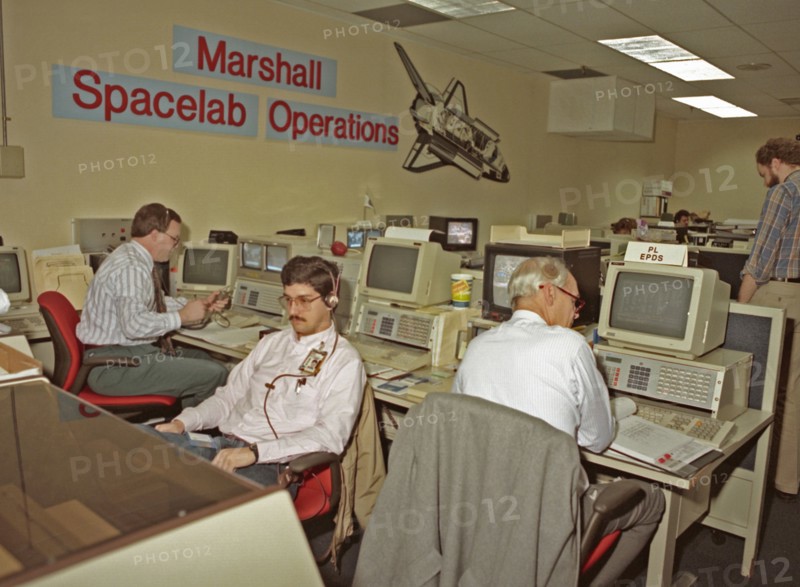 1992 - The Huntsville Operations Support Center (HOSC) Spacelab Payload Operations Control Center (SL POCC) at the Marshall Space Flight Center (MSFC)