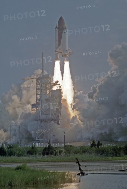 1992 - The STS-45 mission launched aboard the Space Shuttle Atlantis on March 24, 1992 at 8:13:40am (EST) carrying the Atmospheric Laboratory for Application and Science (ATLAS-1) as its primary payload.