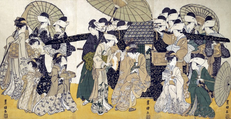Famous Beauty escorted by women of different rank