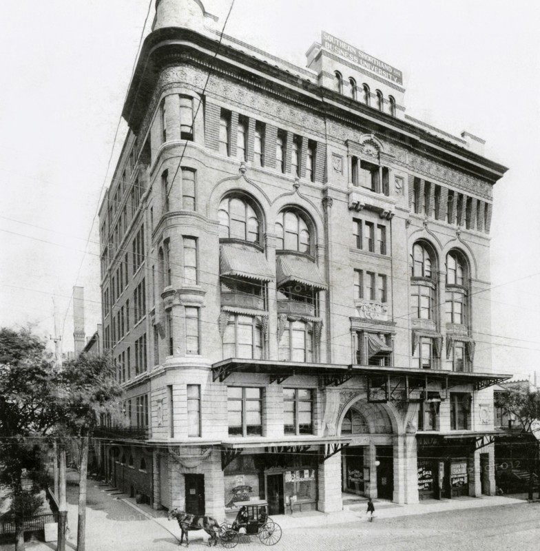 Grand's Apartment building