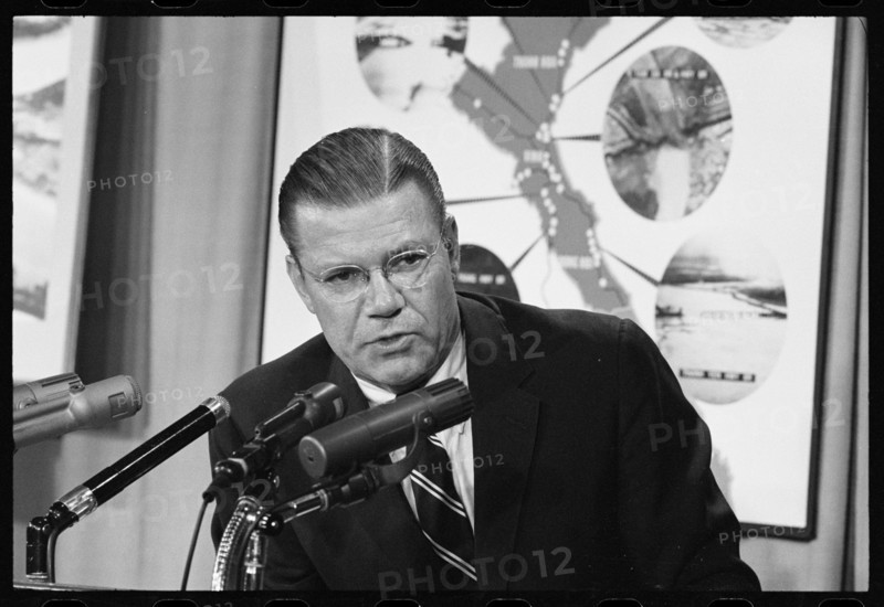 Sec of Defense Robert McNamara