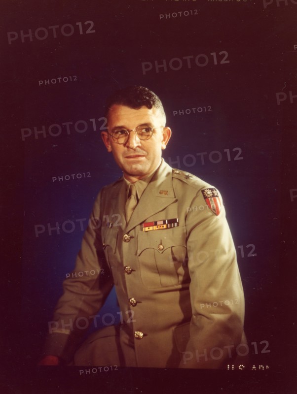Gen Frank D Merrill