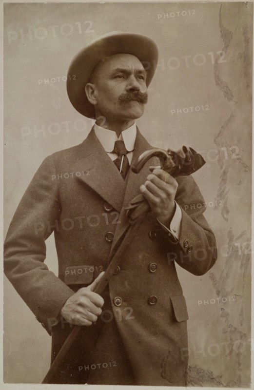 Photography studio portrait of Akseli Gallen-Kallela